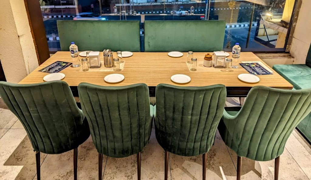 Fine-dining-and-general-dining-in-Patiala